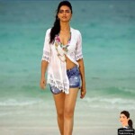 Deepika Padukone Hot in shorts pics,